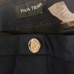 Ivanka Trump Stretch pants